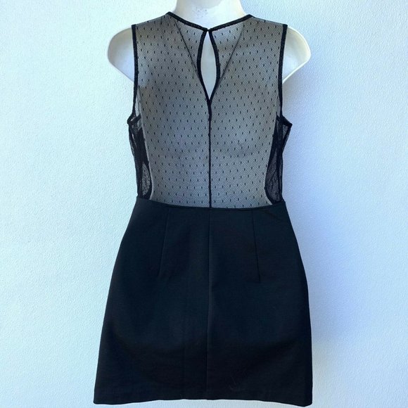 BCBGeneration Women's Dress Size 6 Black Mini Lace - Picture 5 of 9